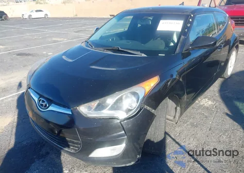 2014 Hyundai Veloster Base W/Black z USA, uszkodzony, nr VIN KMHTC6AD3EU215456